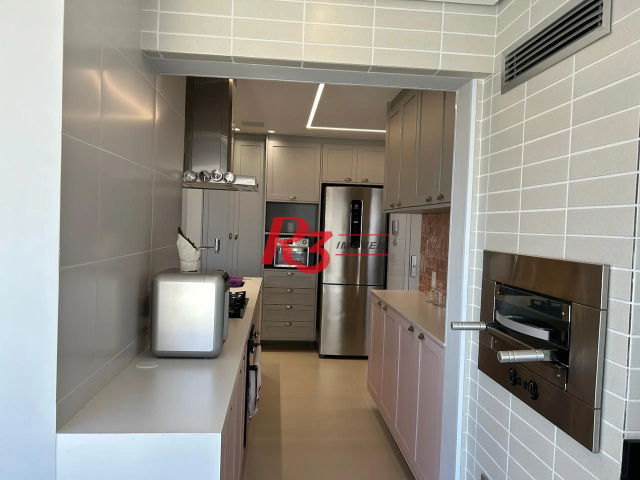 Apartamento à venda, 100 m² por R$ 2.120.000,00 - Gonzaga - Santos/SP