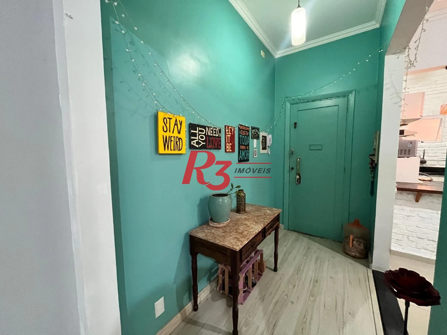 Apartamento com 2 dormitórios à venda, 87 m² por R$ 440.000,00 - Gonzaga - Santos/SP