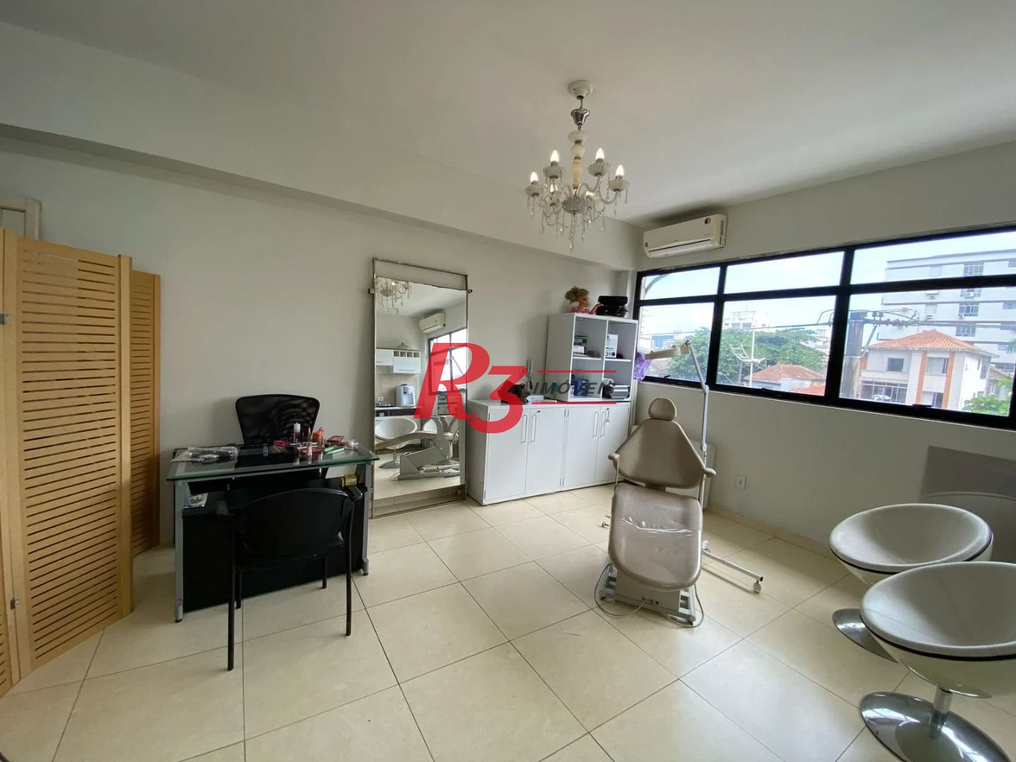 Sala à venda, 49 m² por R$ 300.000,00 - Macuco - Santos/SP
