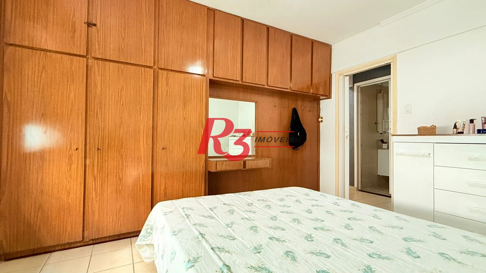 Apartamento com 2 dormitórios à venda, 99,46 m² por R$ 810.000 - Gonzaga - Santos/SP