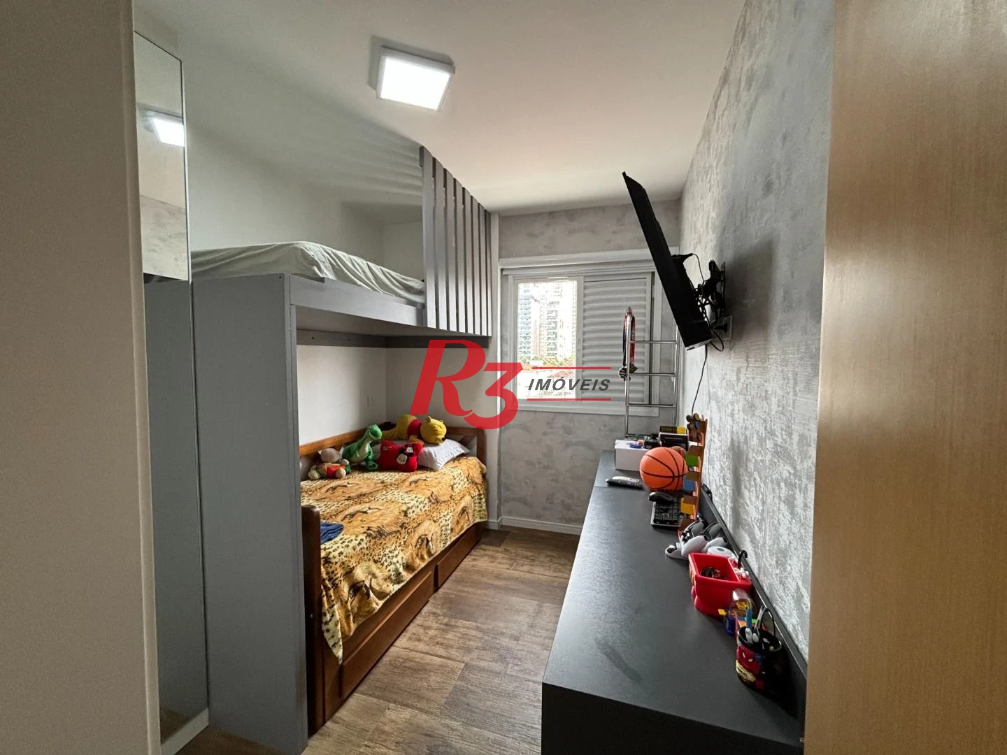 Apartamento com 3 dormitórios à venda, 81 m² por R$ 1.170.000,00 - Boqueirão - Santos/SP