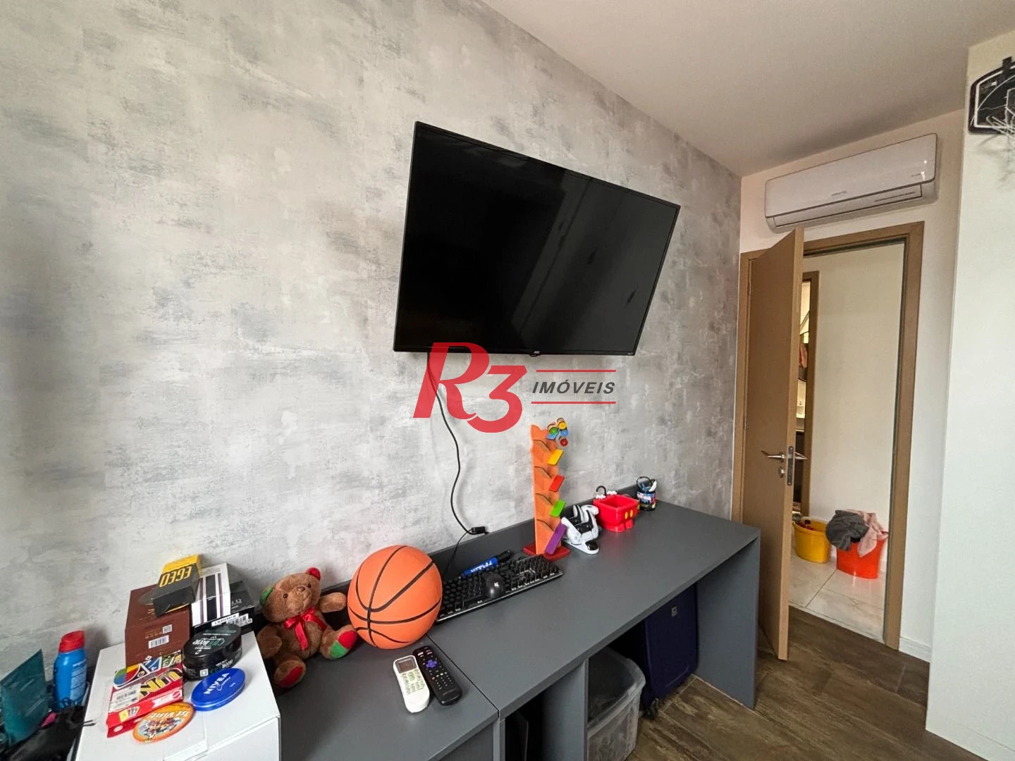 Apartamento com 3 dormitórios à venda, 81 m² por R$ 1.170.000,00 - Boqueirão - Santos/SP