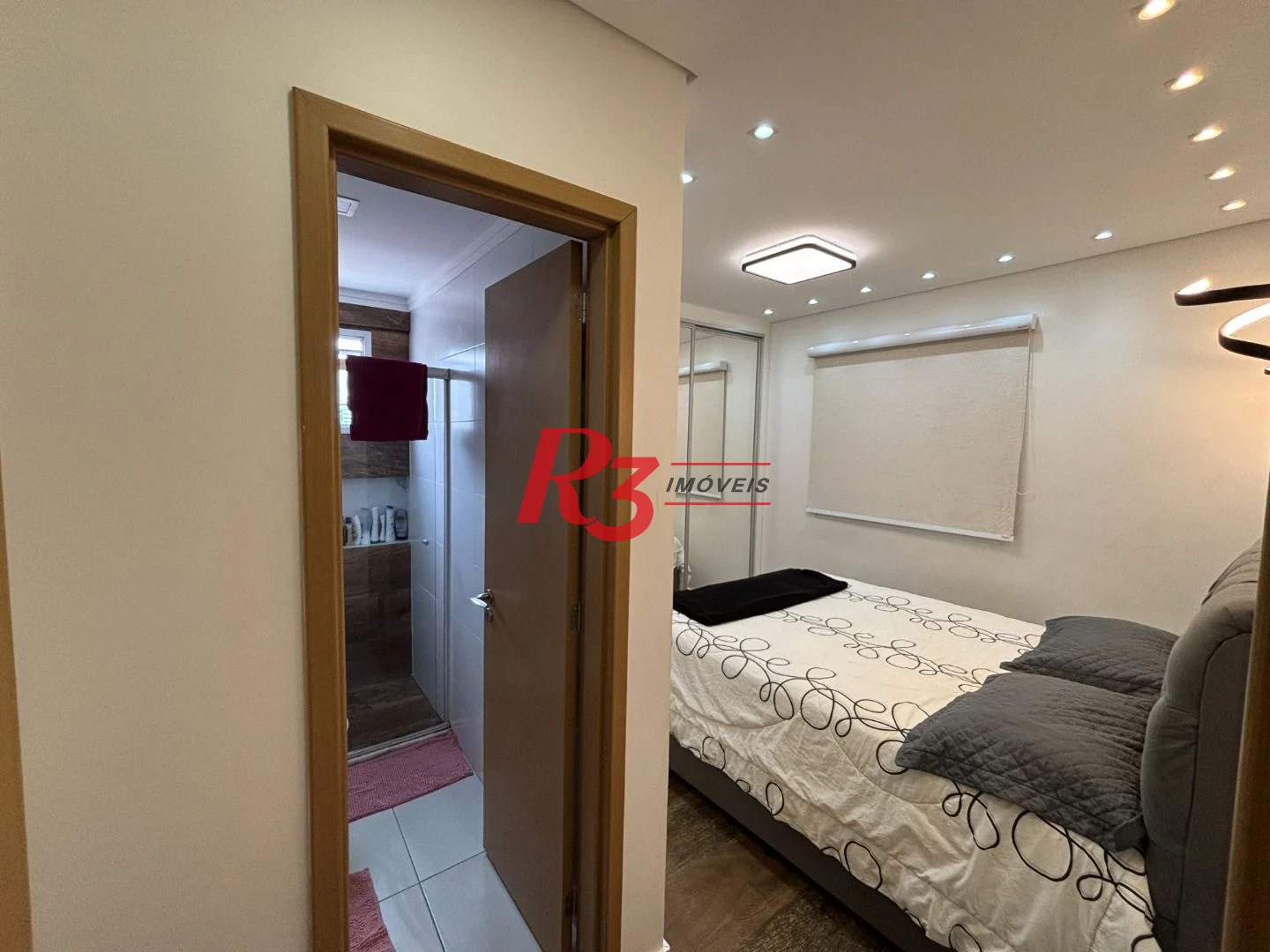 Apartamento com 3 dormitórios à venda, 81 m² por R$ 1.170.000,00 - Boqueirão - Santos/SP