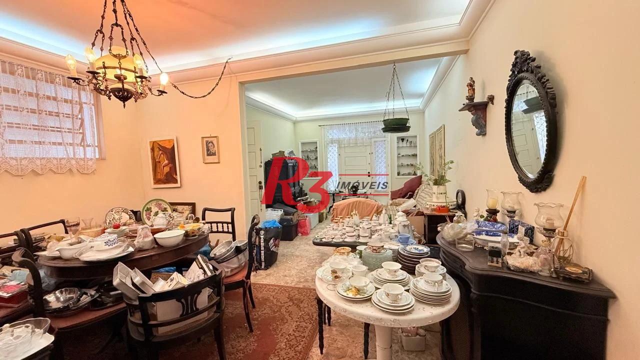 Casa com 3 dormitórios à venda, 176 m² por R$ 1.600.000,00 - Ponta da Praia - Santos/SP