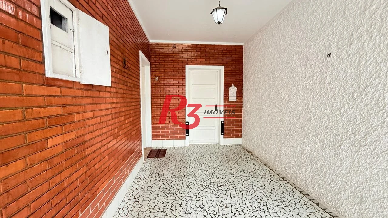 Casa com 3 dormitórios à venda, 176 m² por R$ 1.600.000,00 - Ponta da Praia - Santos/SP