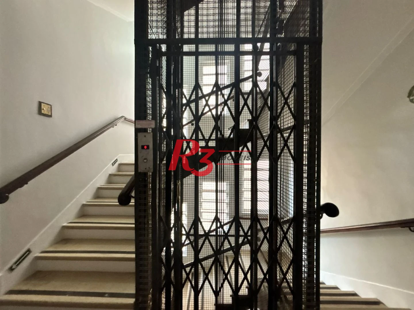 Apartamento à venda, 83 m² por R$ 780.000,00 - Gonzaga - Santos/SP