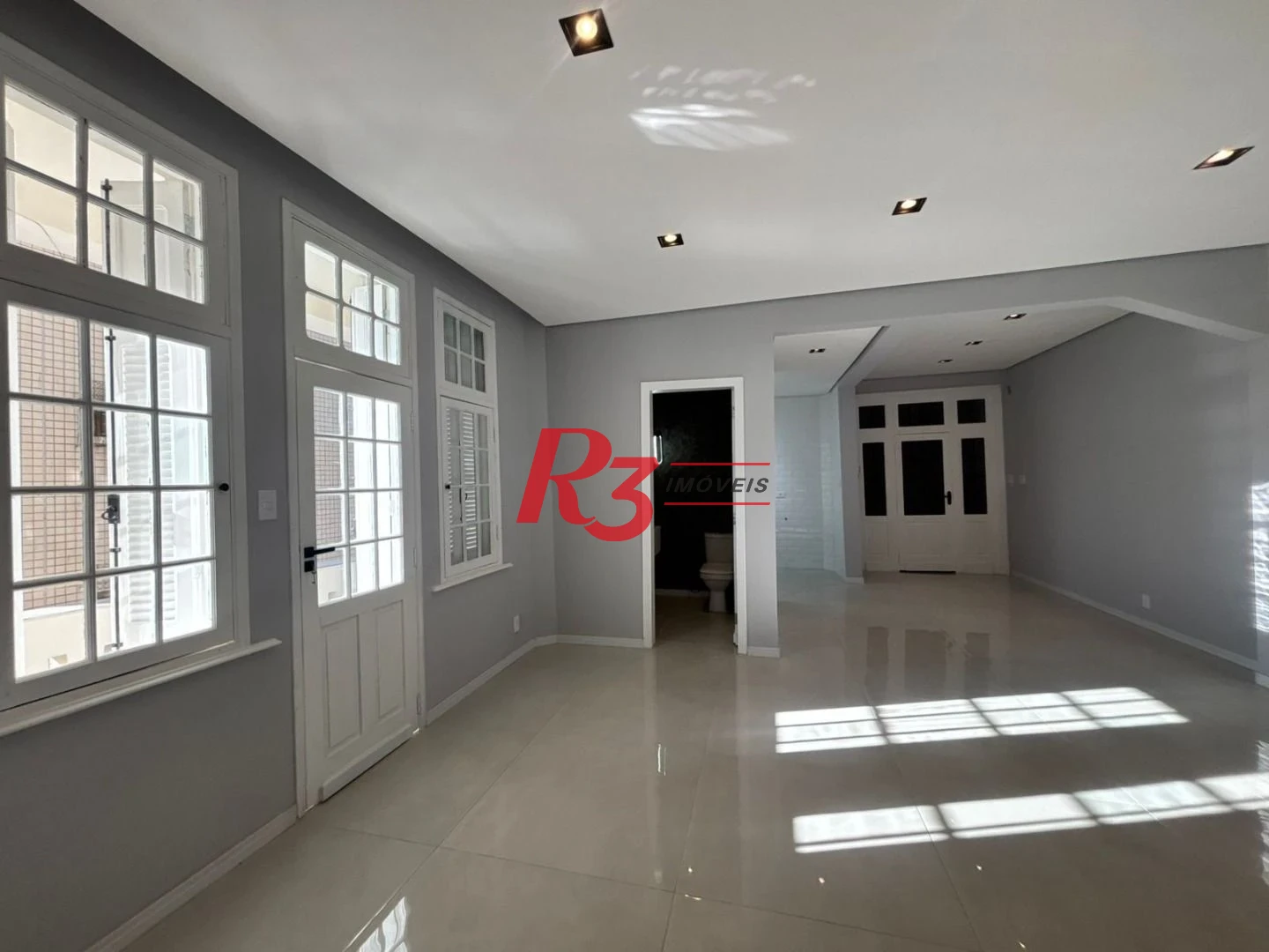 Apartamento à venda, 83 m² por R$ 780.000,00 - Gonzaga - Santos/SP