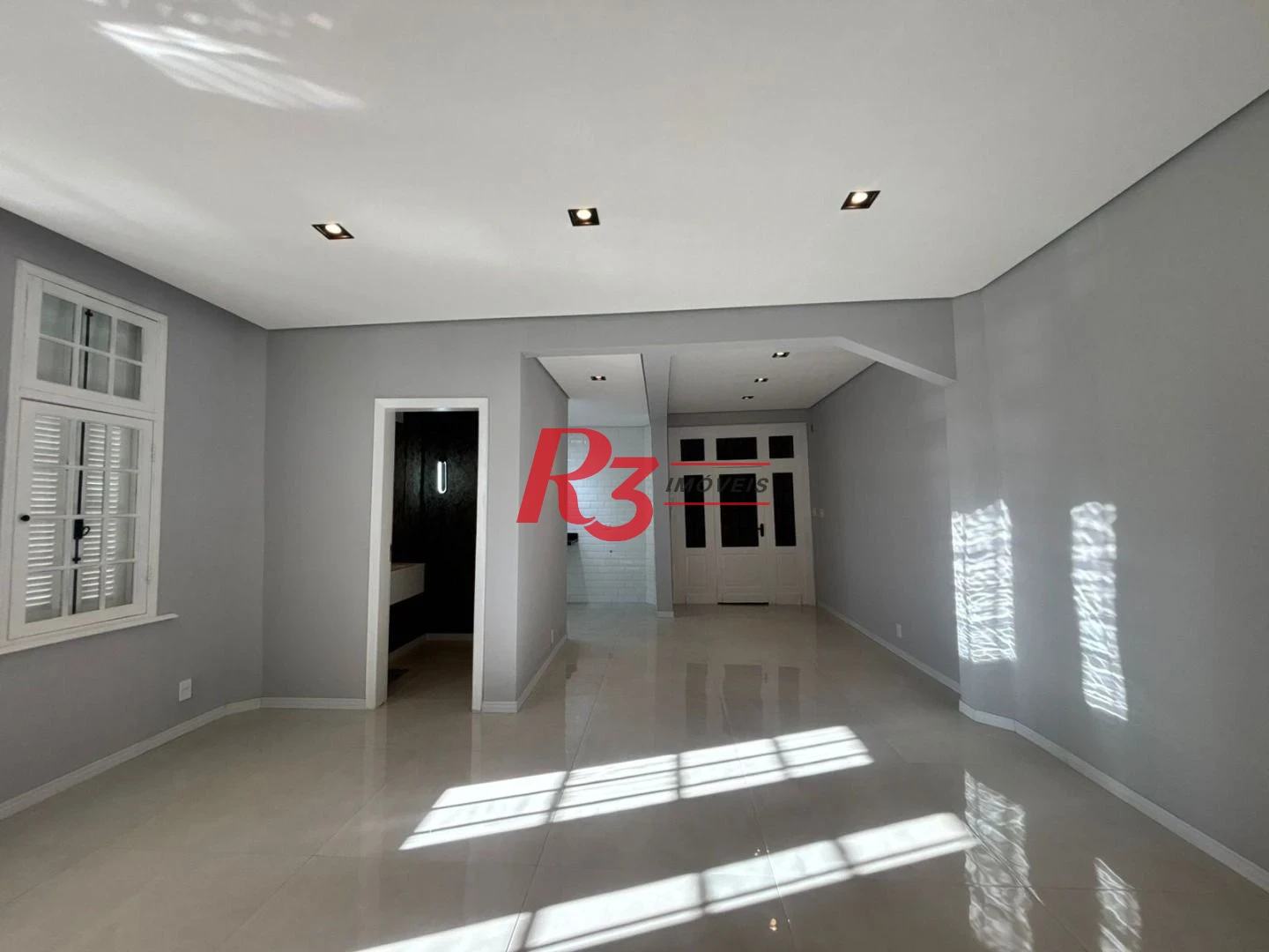 Apartamento à venda, 83 m² por R$ 780.000,00 - Gonzaga - Santos/SP