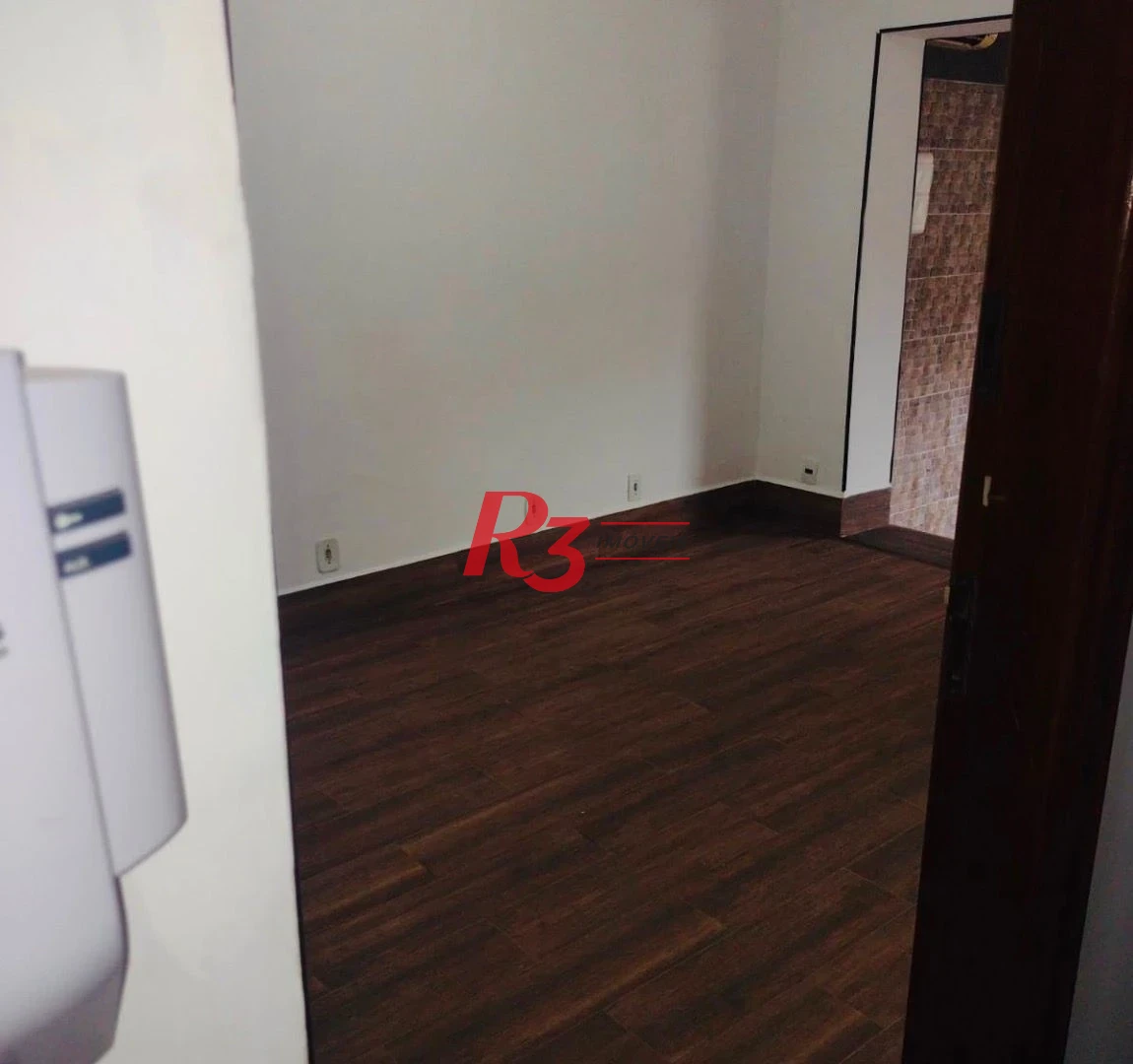 Sobrado com 2 dormitórios à venda, 240 m² por R$ 1.910.000,00 - Gonzaga - Santos/SP