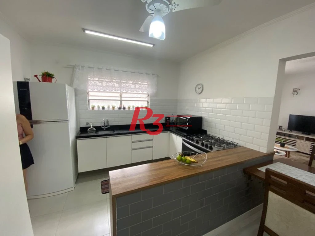 Apartamento com 3 dormitórios à venda, 150 m² por R$ 980.000,00 - Ponta da Praia - Santos/SP