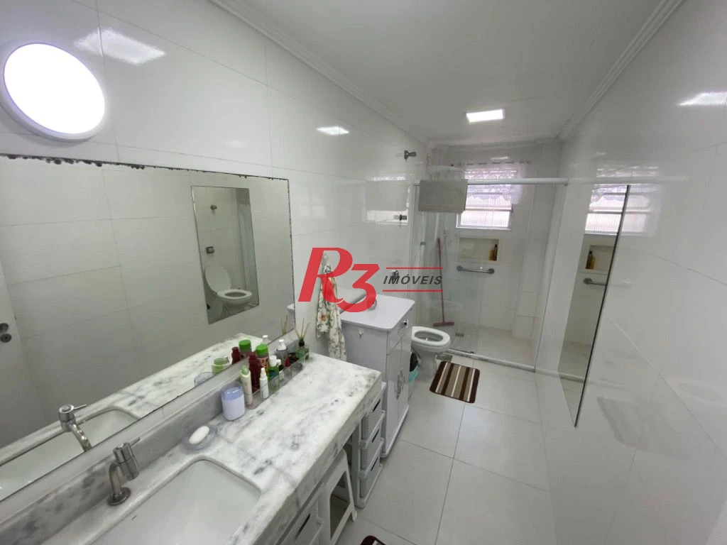 Apartamento com 3 dormitórios à venda, 150 m² por R$ 980.000,00 - Ponta da Praia - Santos/SP