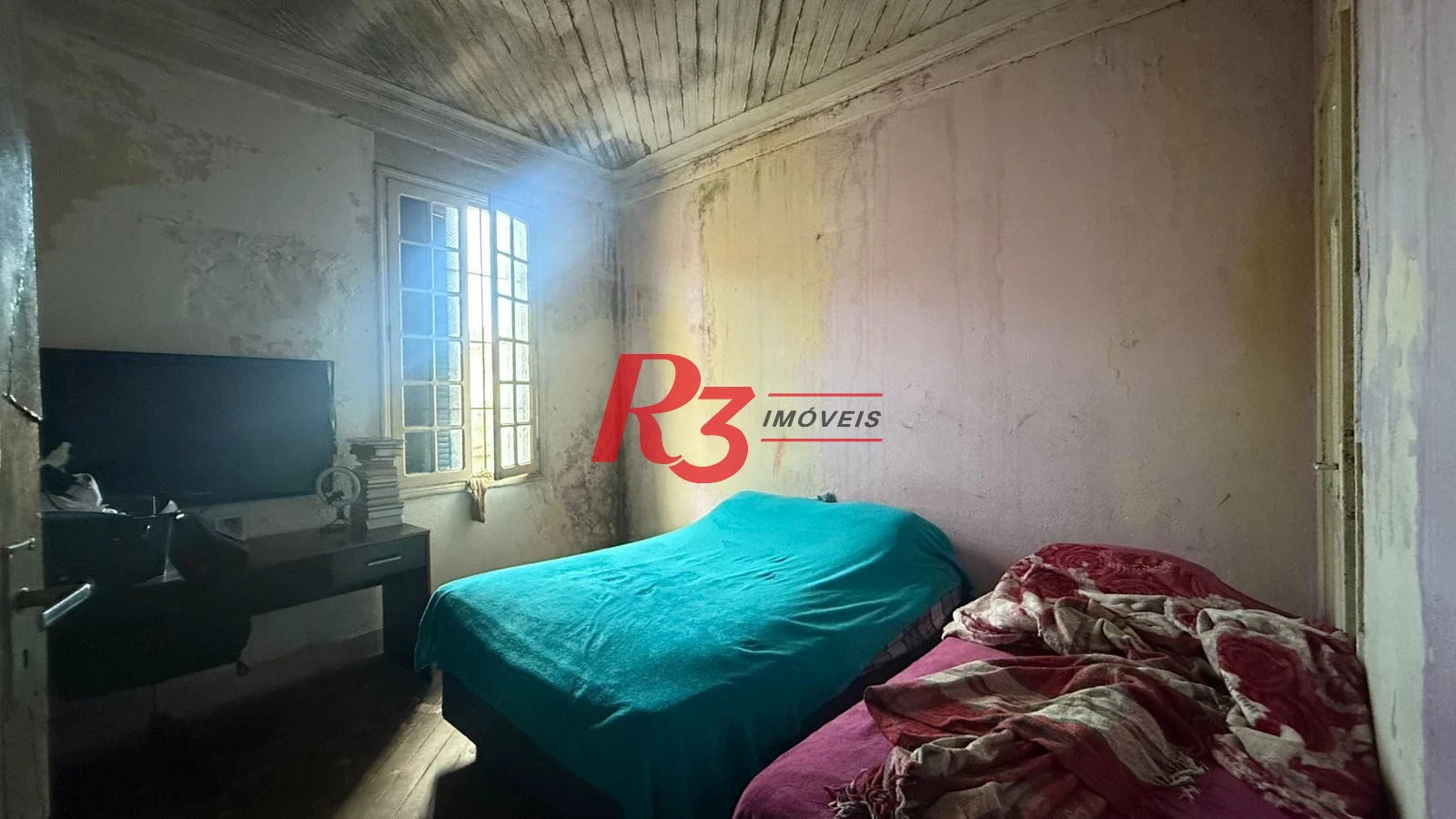 Sobrado à venda, 192 m² por R$ 650.000,00 - Vila Nova - Santos/SP