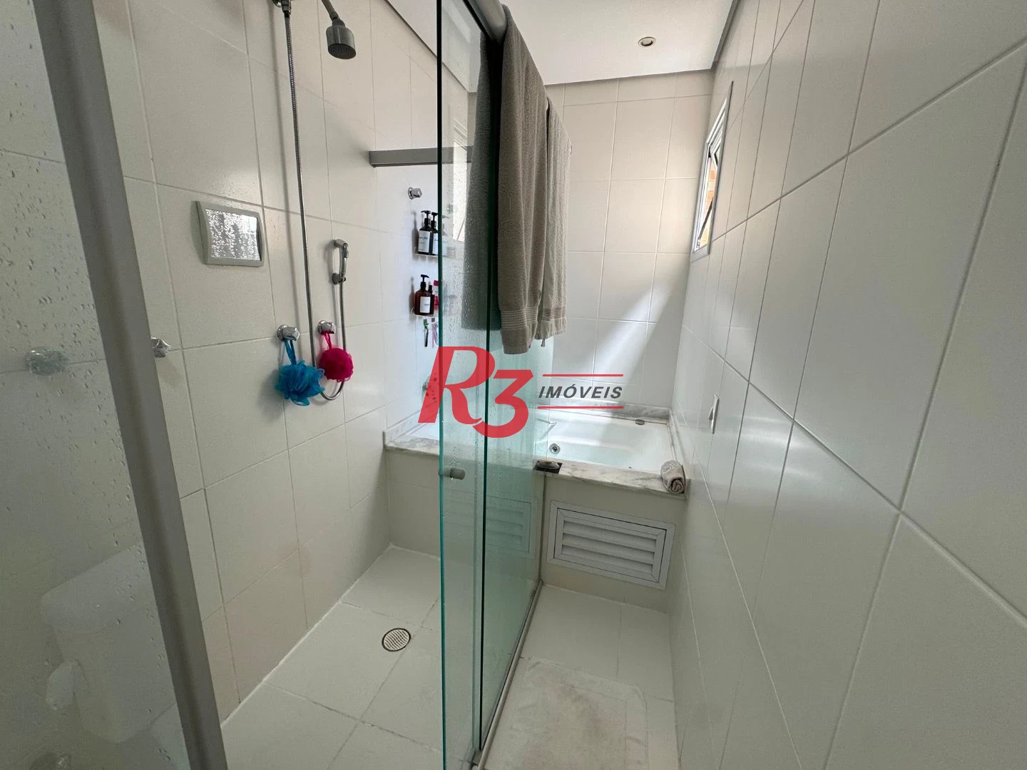 Cobertura à venda, 230 m² por R$ 4.000.000,00 - Gonzaga - Santos/SP