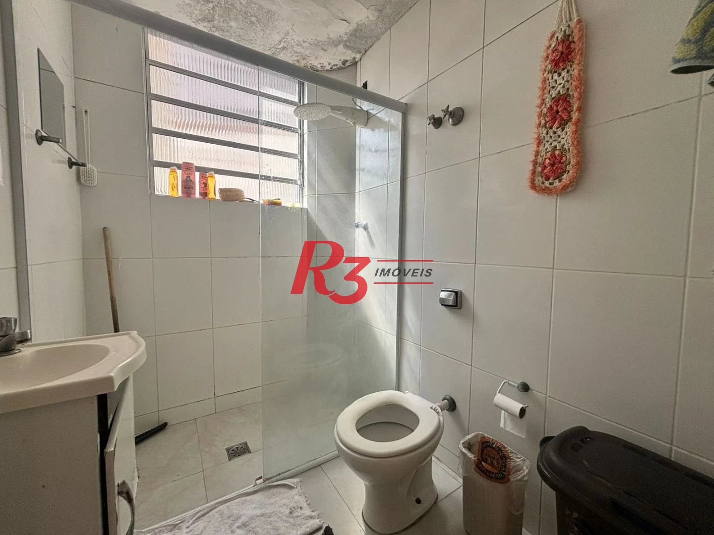 Apartamento com 2 dormitórios para alugar, 65 m² - Boqueirão - Santos/SP