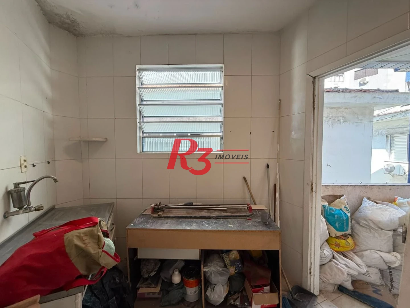 Apartamento com 2 dormitórios para alugar, 65 m² - Boqueirão - Santos/SP