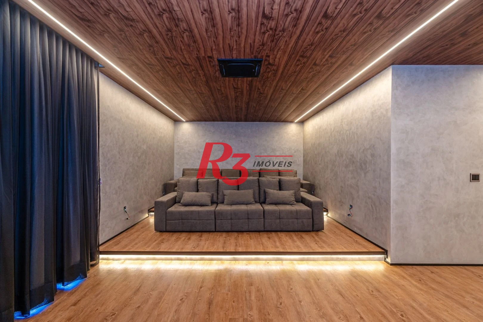 Casa com 6 dormitórios à venda, 750 m² - Acapulco - Guarujá/SP