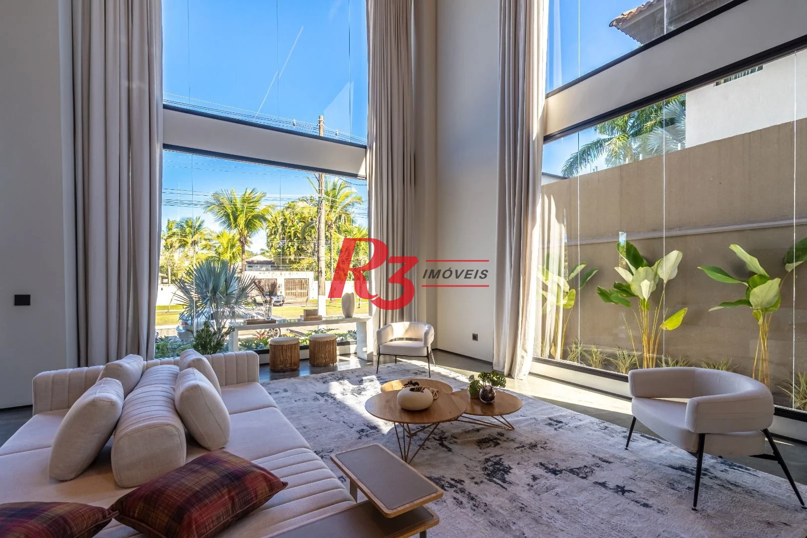 Casa com 6 dormitórios à venda, 750 m² - Acapulco - Guarujá/SP