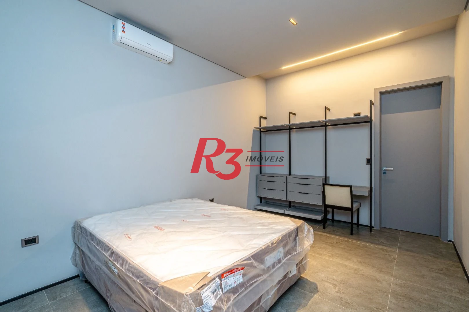 Casa com 6 dormitórios à venda, 750 m² - Acapulco - Guarujá/SP