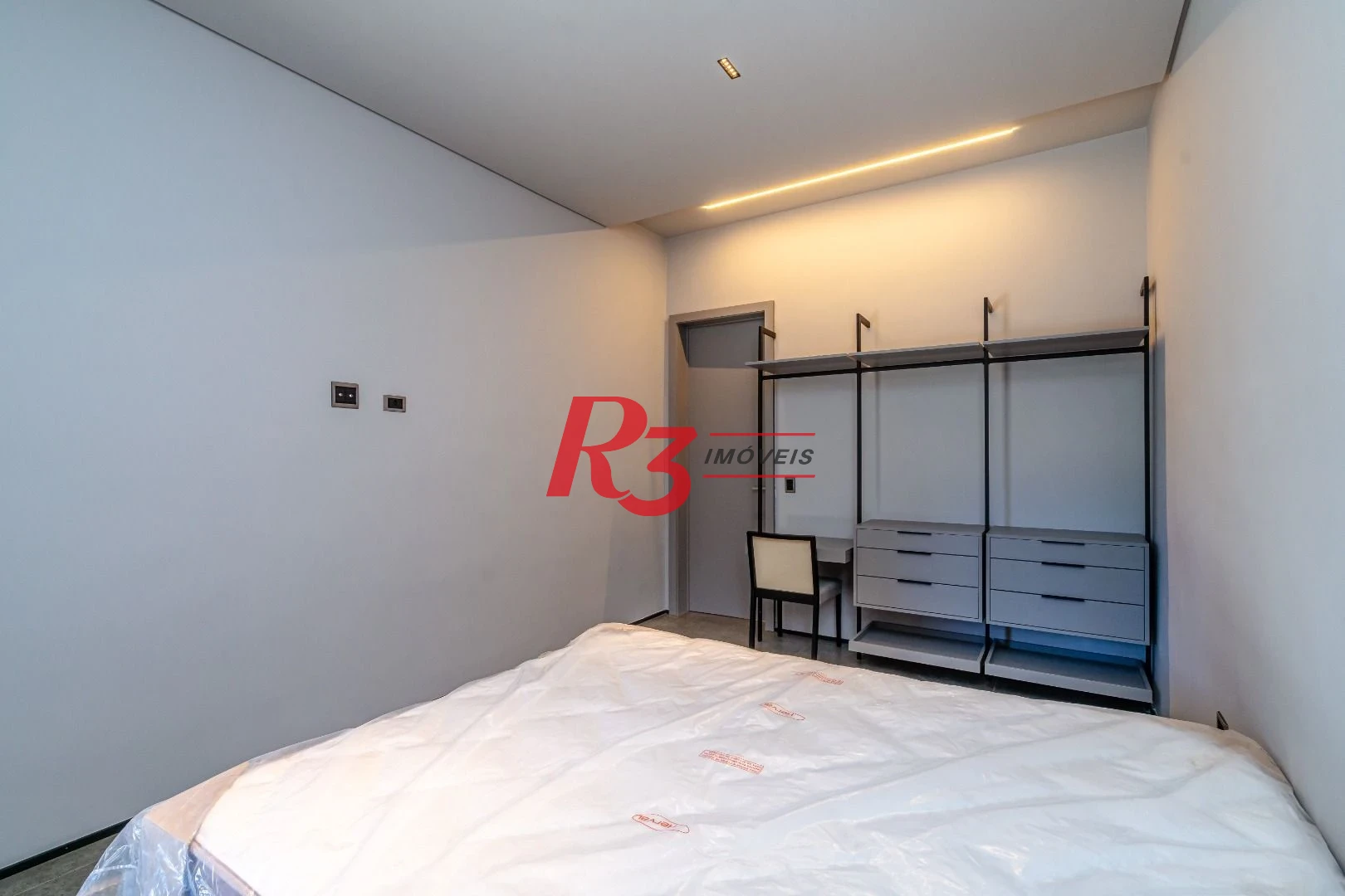 Casa com 6 dormitórios à venda, 750 m² - Acapulco - Guarujá/SP
