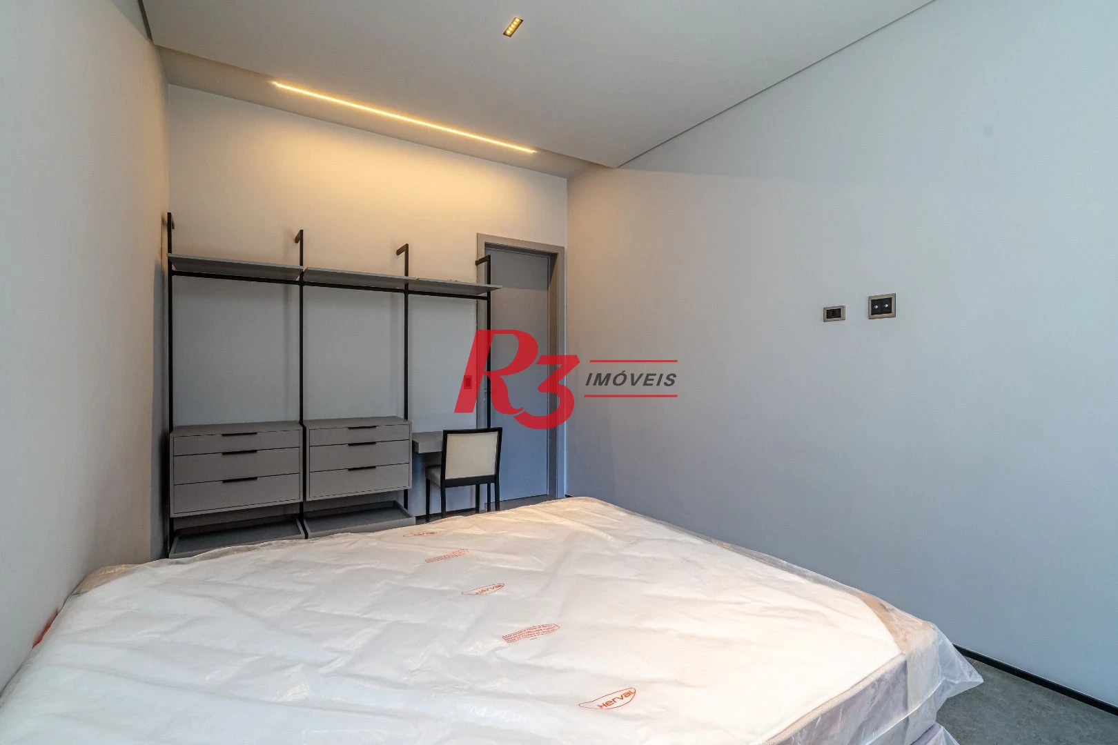 Casa com 6 dormitórios à venda, 750 m² - Acapulco - Guarujá/SP