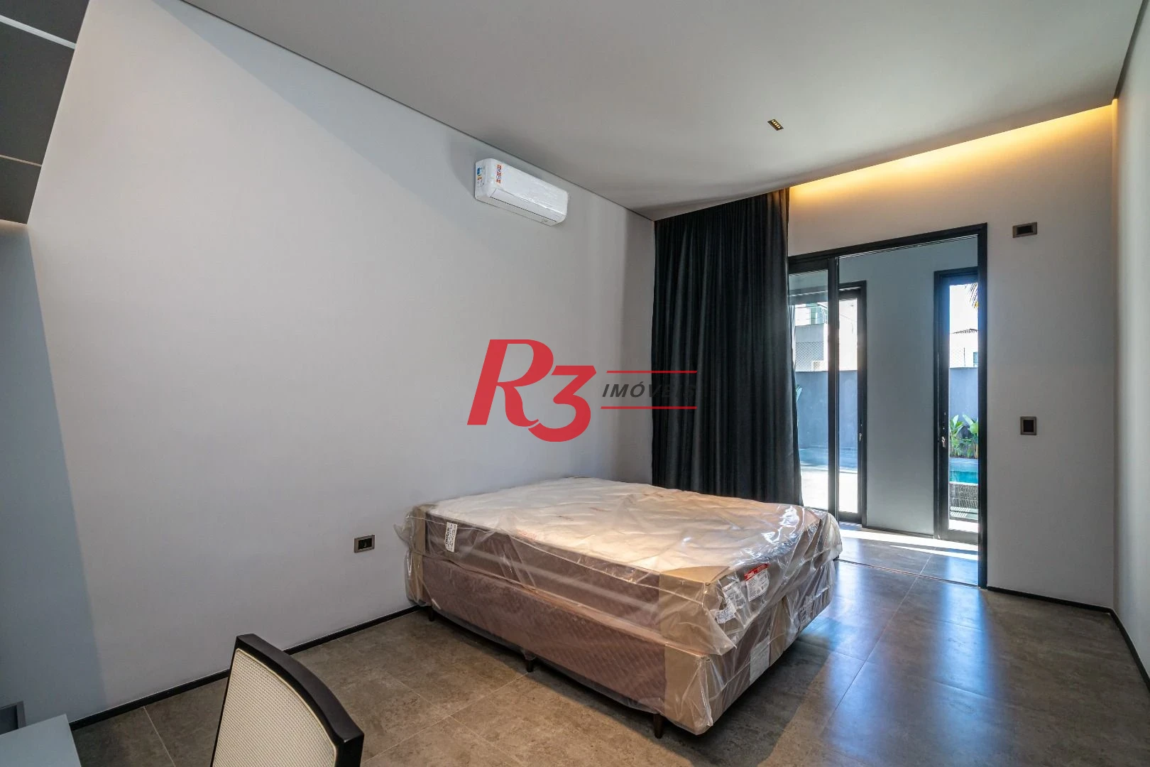 Casa com 6 dormitórios à venda, 750 m² - Acapulco - Guarujá/SP