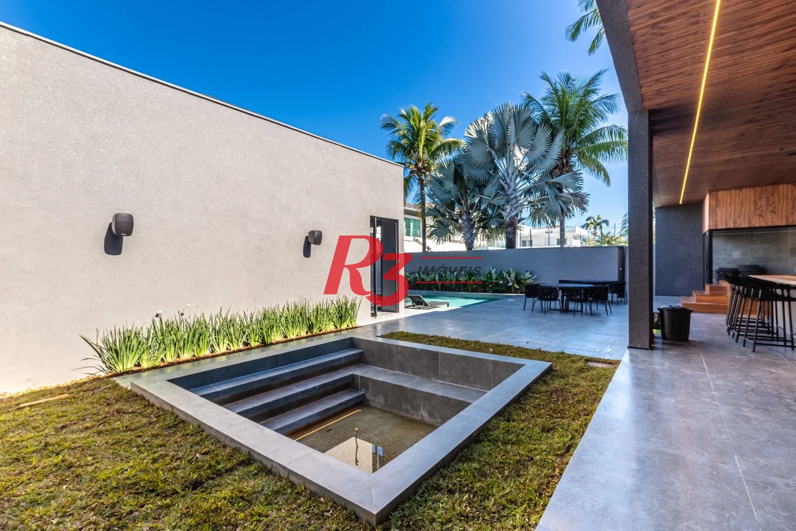 Casa com 6 dormitórios à venda, 750 m² - Acapulco - Guarujá/SP