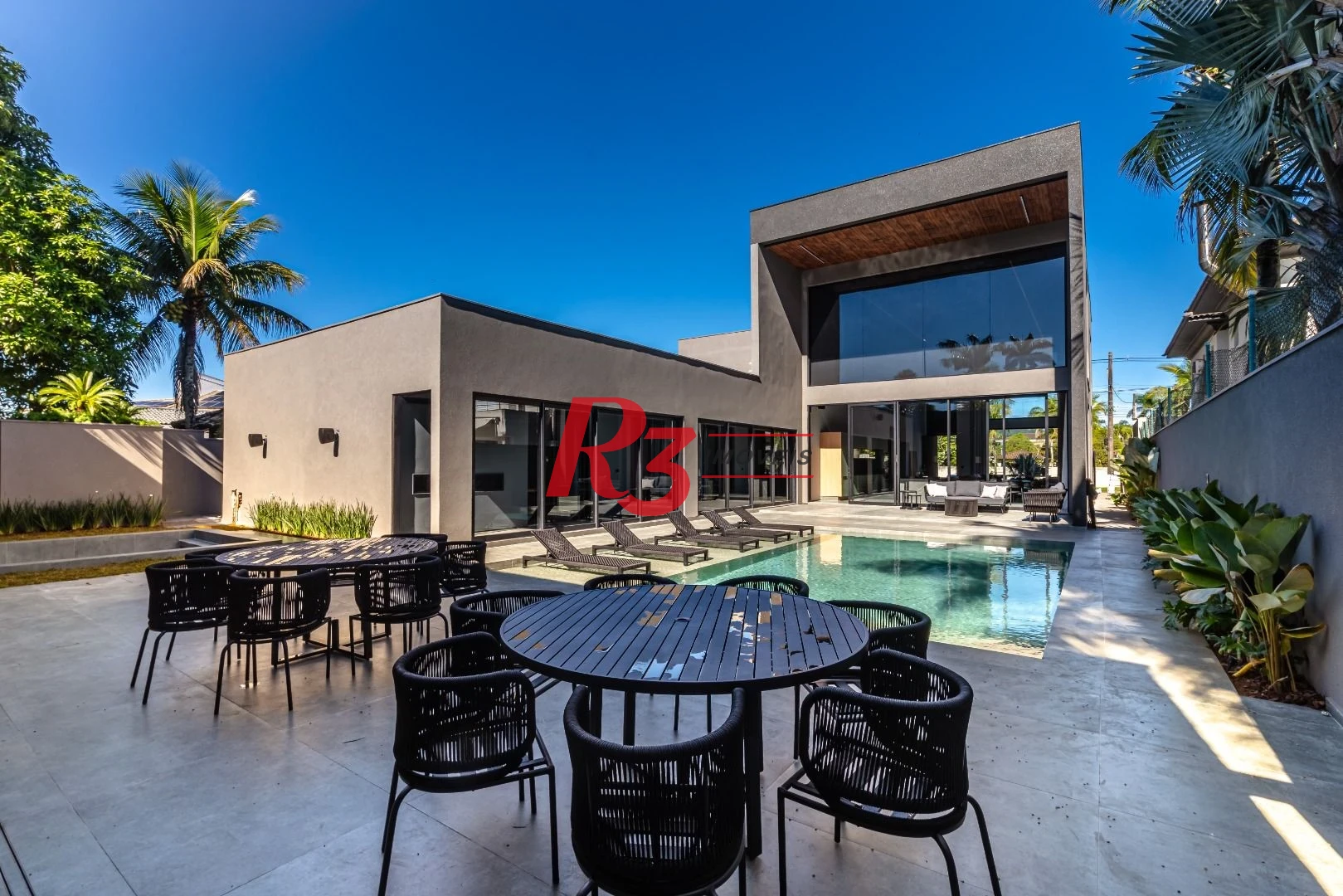 Casa com 6 dormitórios à venda, 750 m² - Acapulco - Guarujá/SP