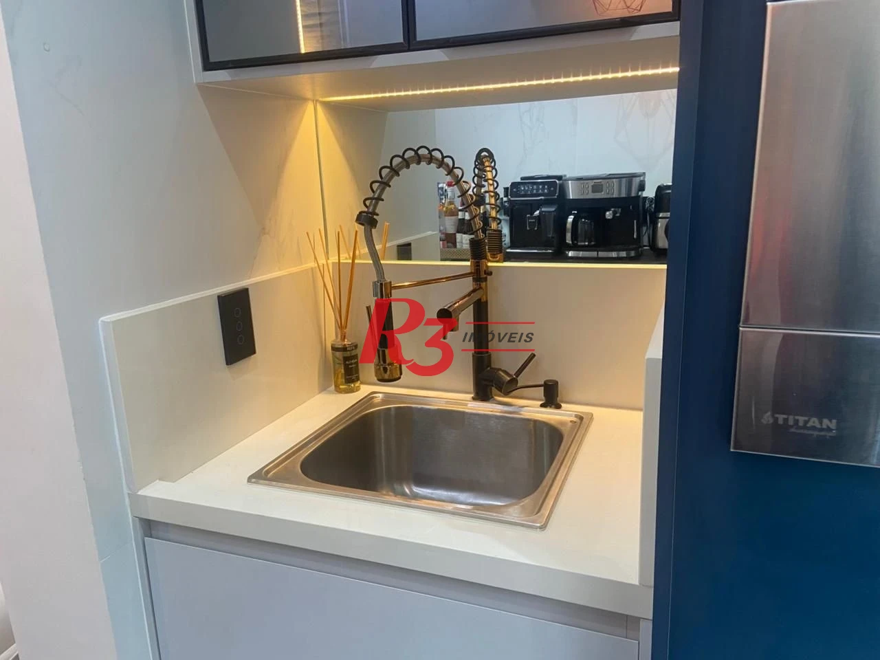 Apartamento com 2 dormitórios à venda, 85 m² por R$ 960.000,00 - Marapé - Santos/SP