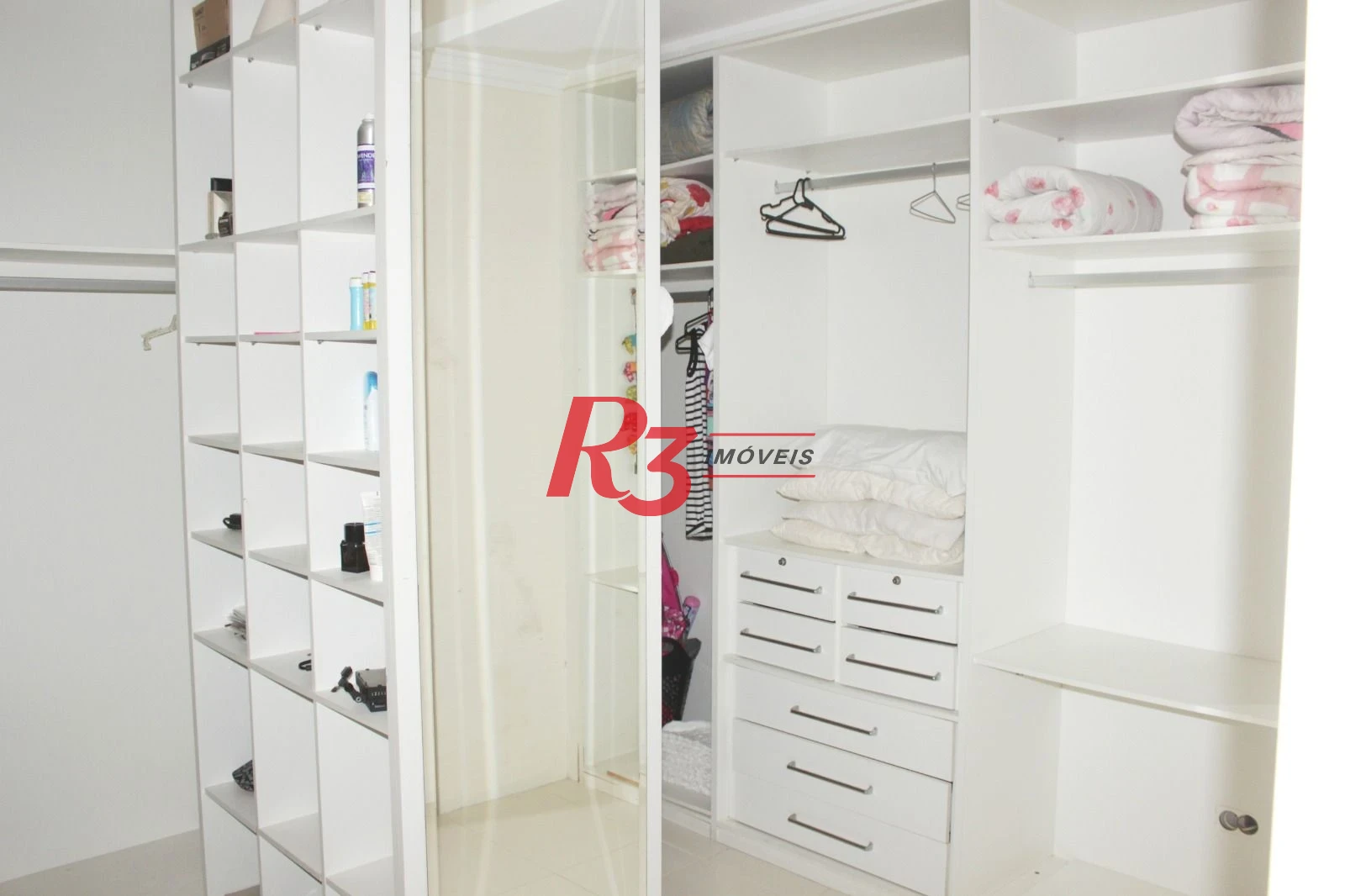 Apartamento Garden com 4 dormitórios à venda, 412 m² por R$ 1.800.000,00 - Morro do Maluf - Guarujá/SP