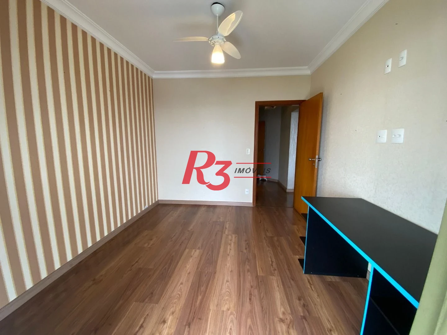 Apartamento com 3 dormitórios à venda, 185 m² por R$ 2.350.000,00 - Aparecida - Santos/SP