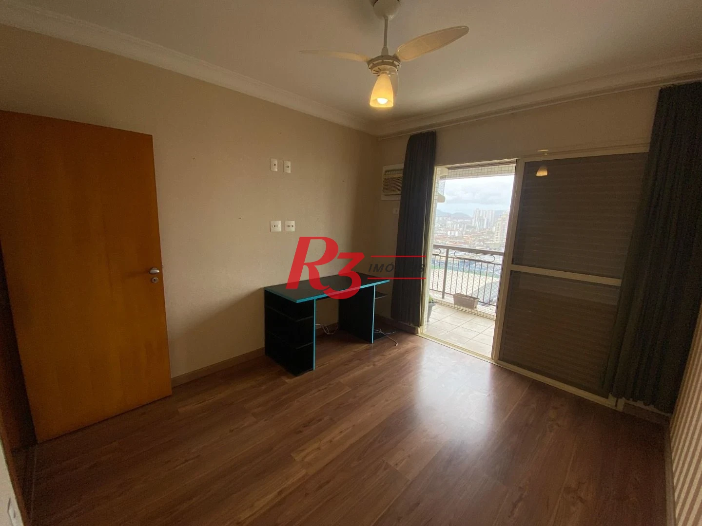 Apartamento com 3 dormitórios à venda, 185 m² por R$ 2.350.000,00 - Aparecida - Santos/SP