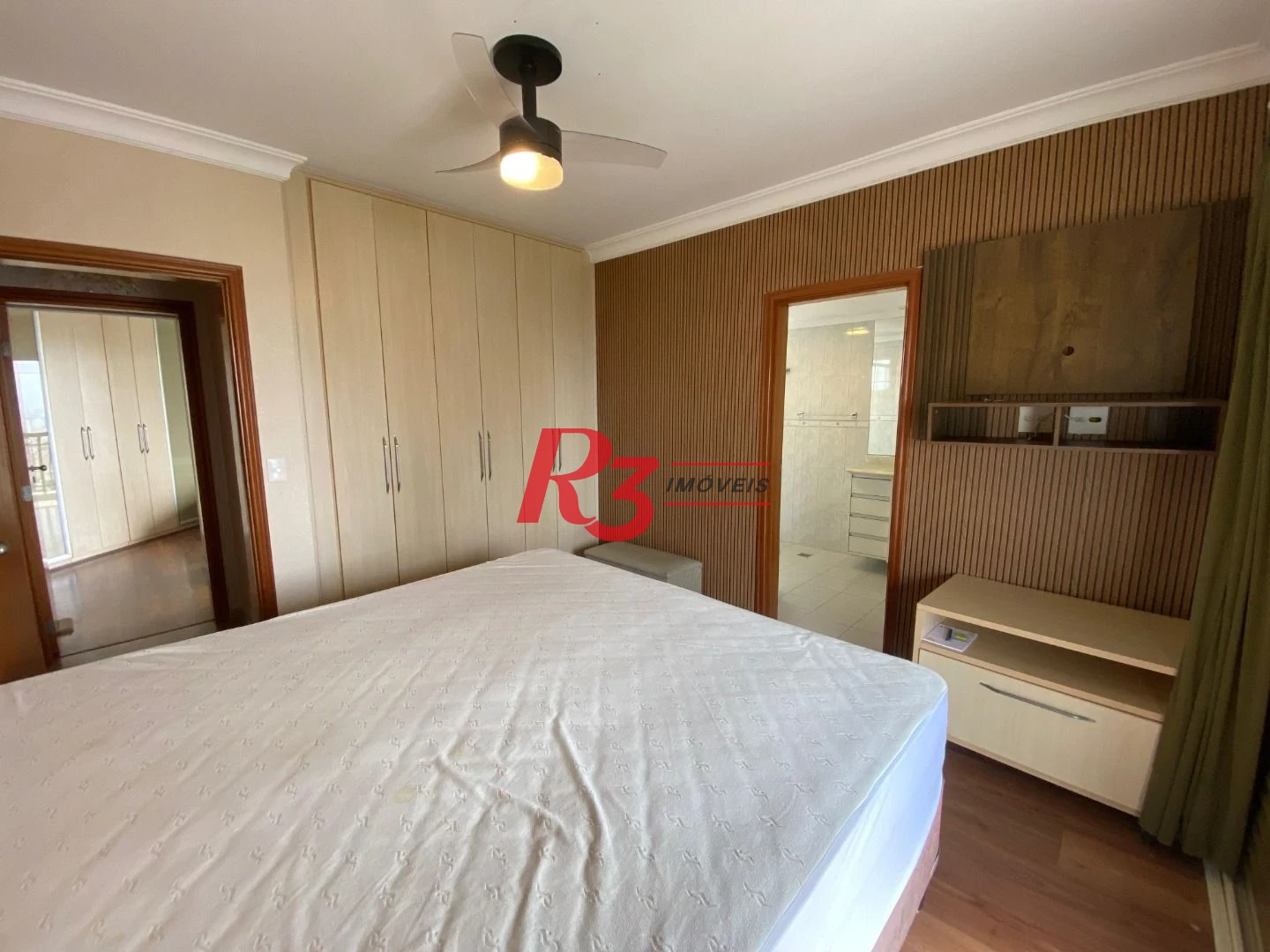 Apartamento com 3 dormitórios à venda, 185 m² por R$ 2.350.000,00 - Aparecida - Santos/SP