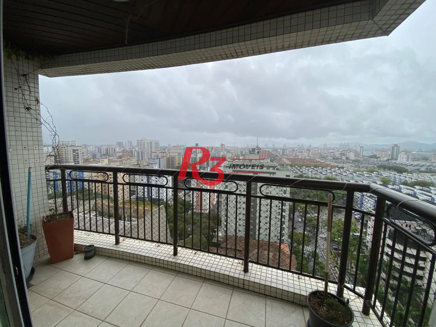 Apartamento com 3 dormitórios à venda, 185 m² por R$ 2.350.000,00 - Aparecida - Santos/SP