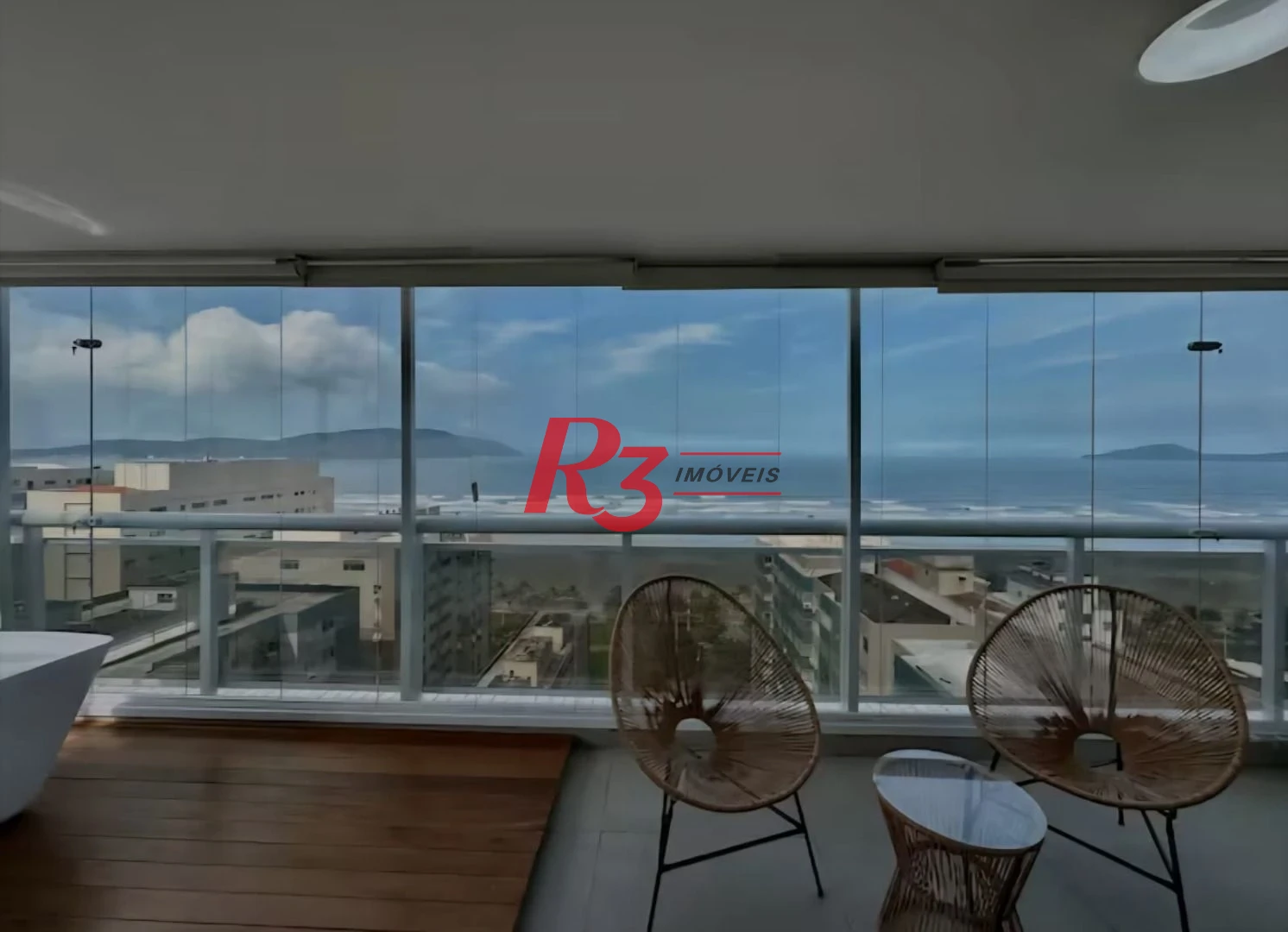 Apartamento com 1 dormitório à venda, 52 m² por R$ 1.200.000,00 - Gonzaga - Santos/SP