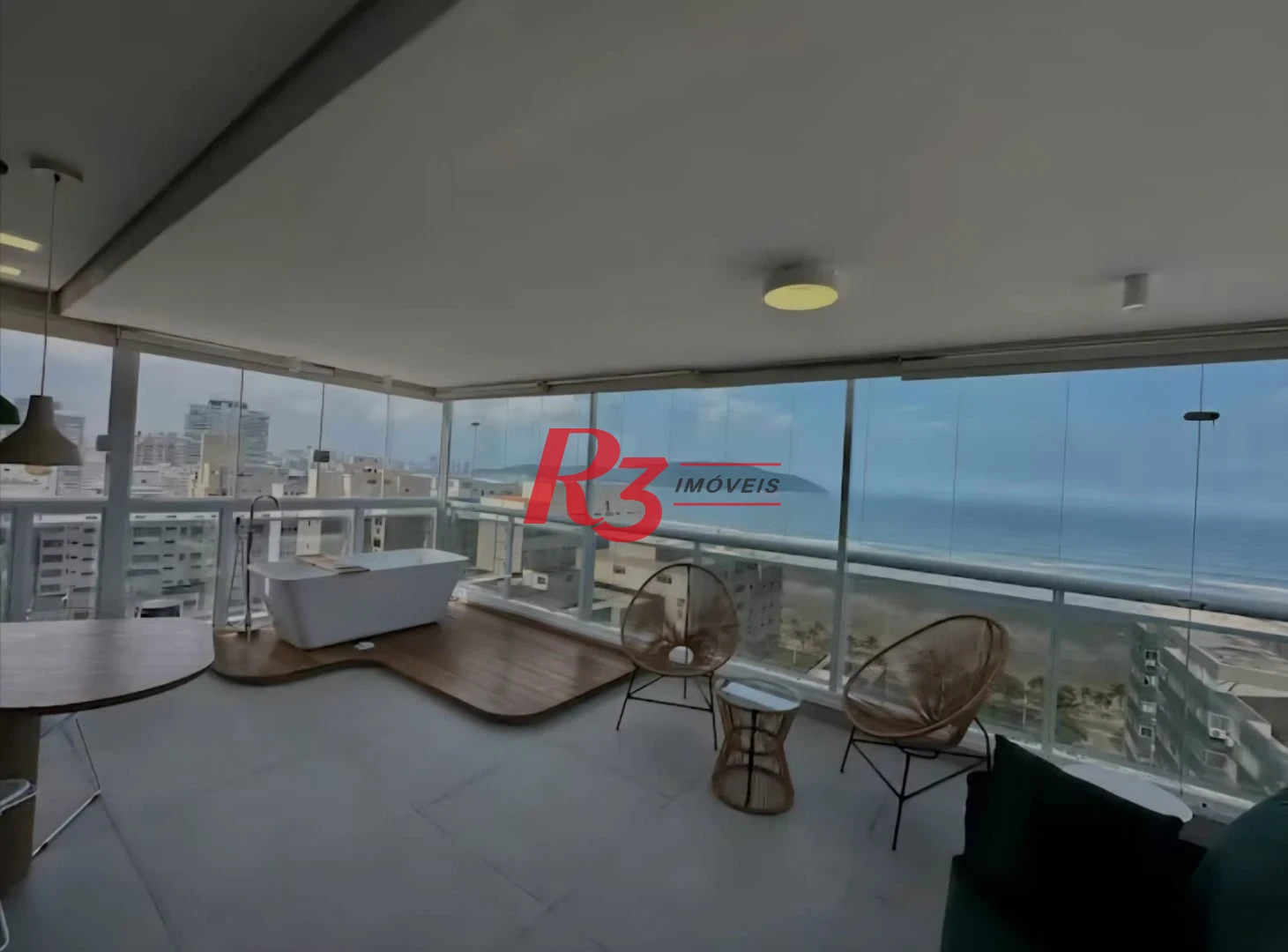 Apartamento com 1 dormitório à venda, 52 m² por R$ 1.200.000,00 - Gonzaga - Santos/SP