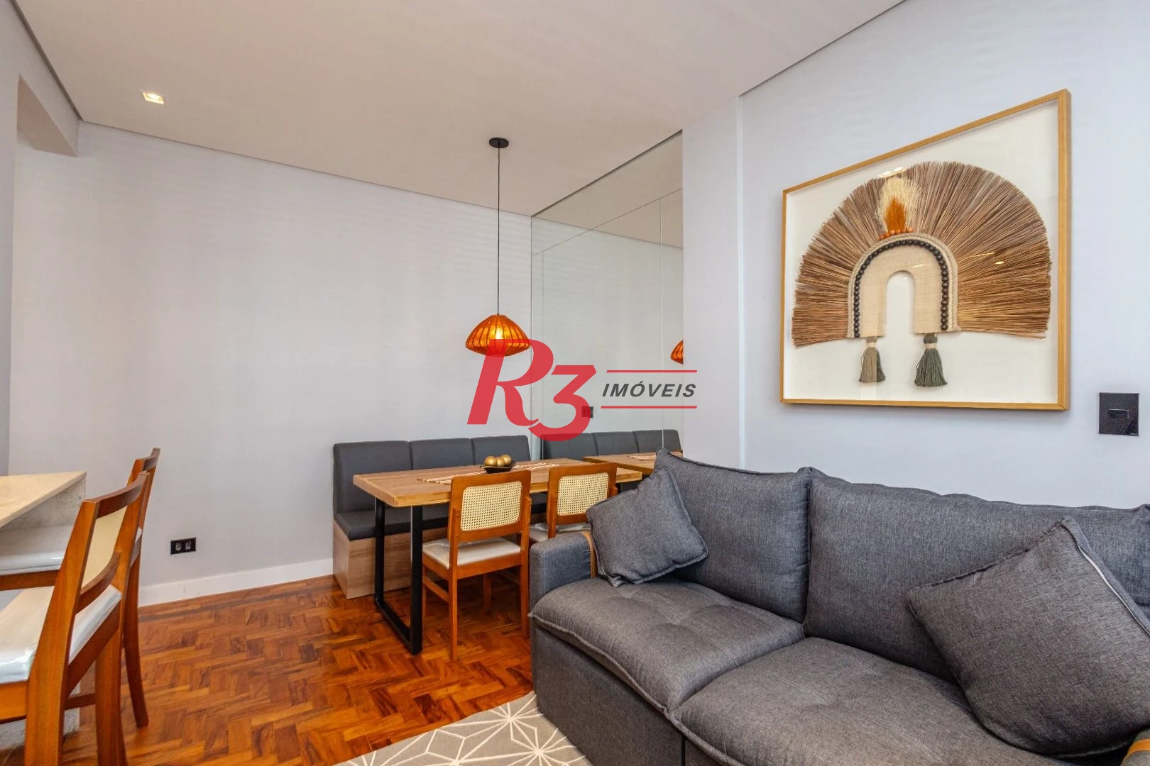 Apartamento com 2 dormitórios à venda, 63 m² por R$ 645.000,00 - Aparecida - Santos/SP