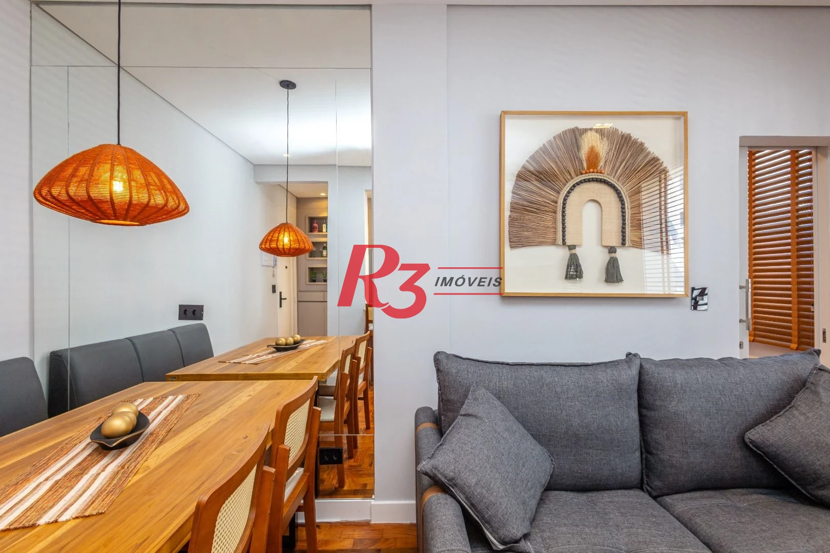 Apartamento com 2 dormitórios à venda, 63 m² por R$ 645.000,00 - Aparecida - Santos/SP