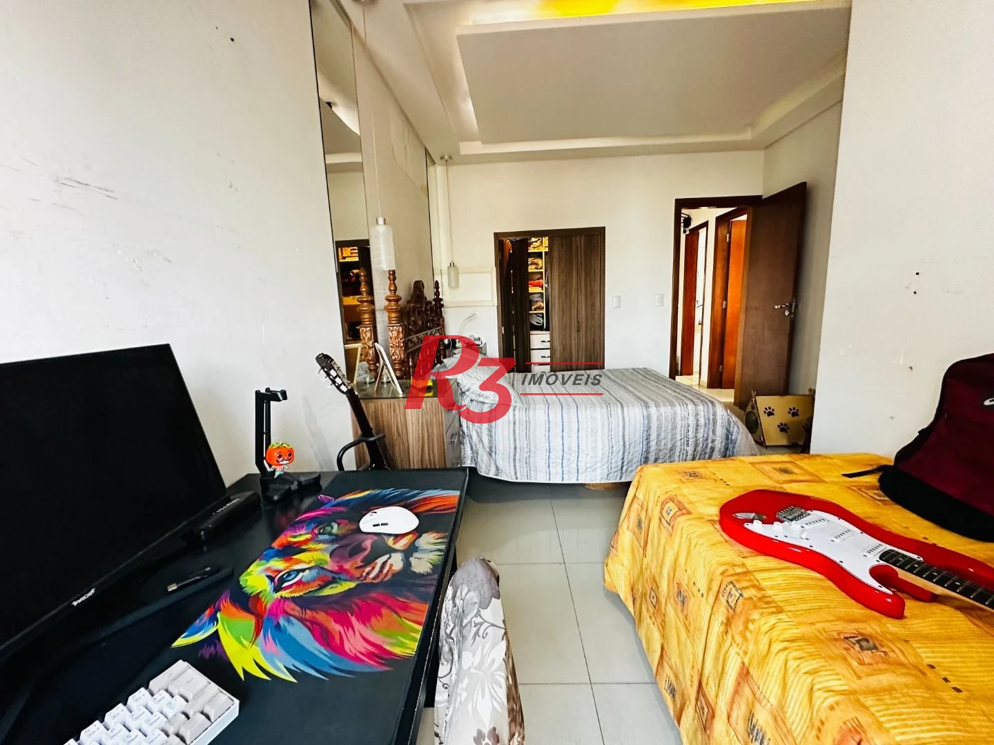 Casa com 3 dormitórios à venda, 210 m² por R$ 585.000,00 - Centro - São Vicente/SP