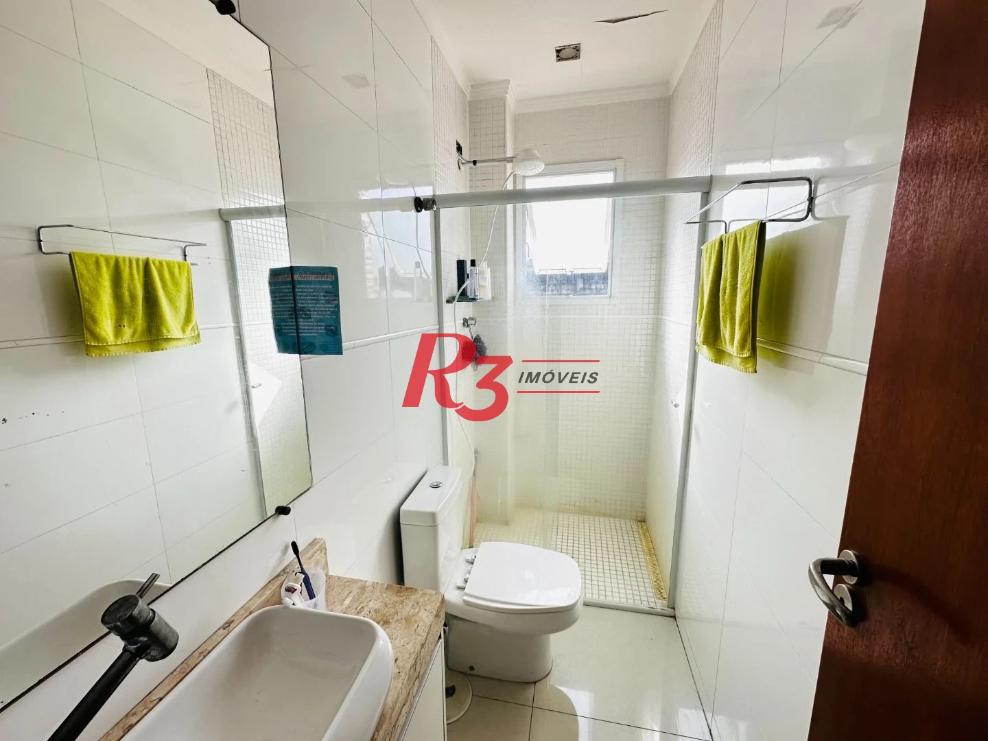 Casa com 3 dormitórios à venda, 210 m² por R$ 585.000,00 - Centro - São Vicente/SP