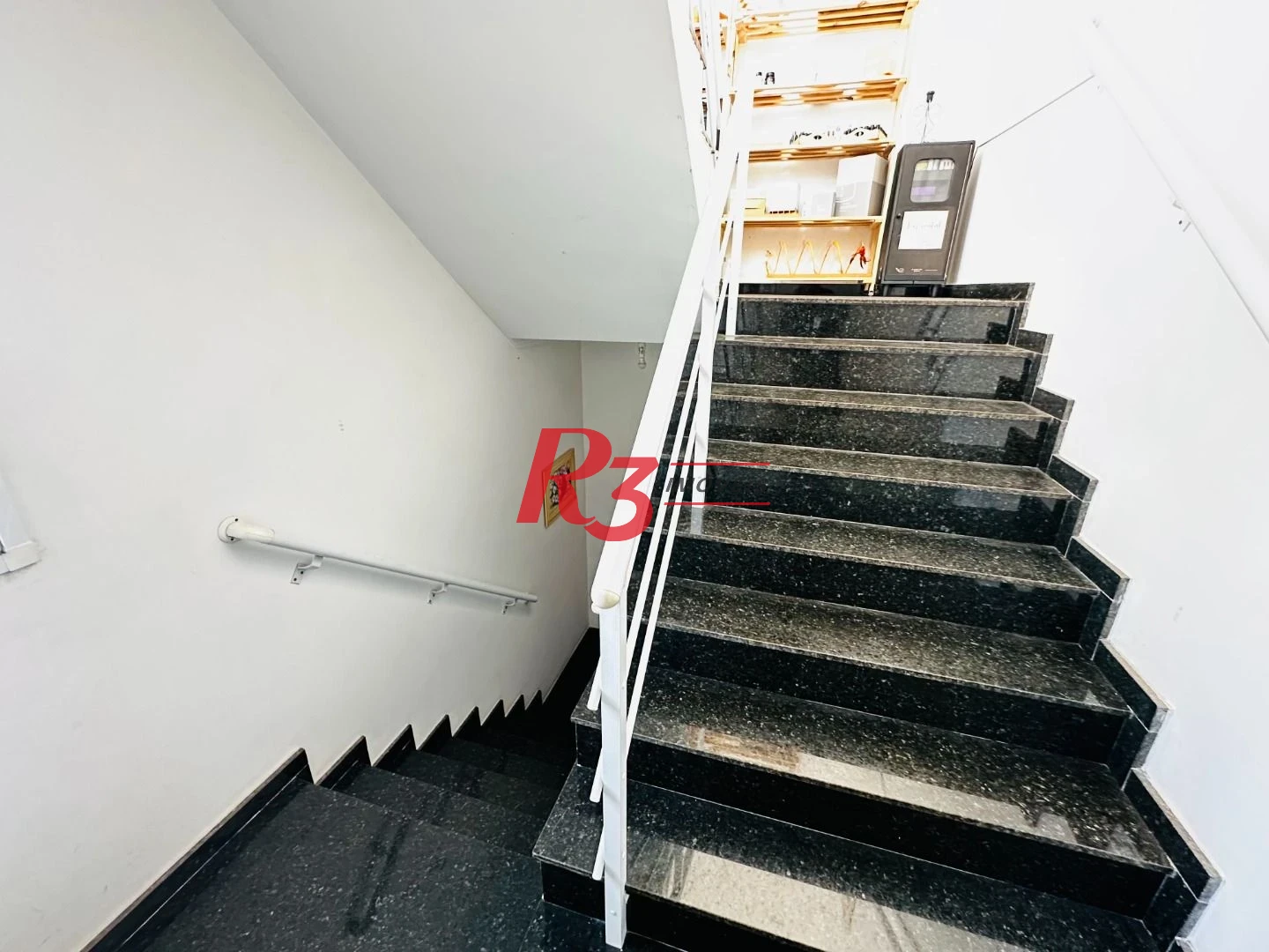 Casa com 3 dormitórios à venda, 210 m² por R$ 585.000,00 - Centro - São Vicente/SP