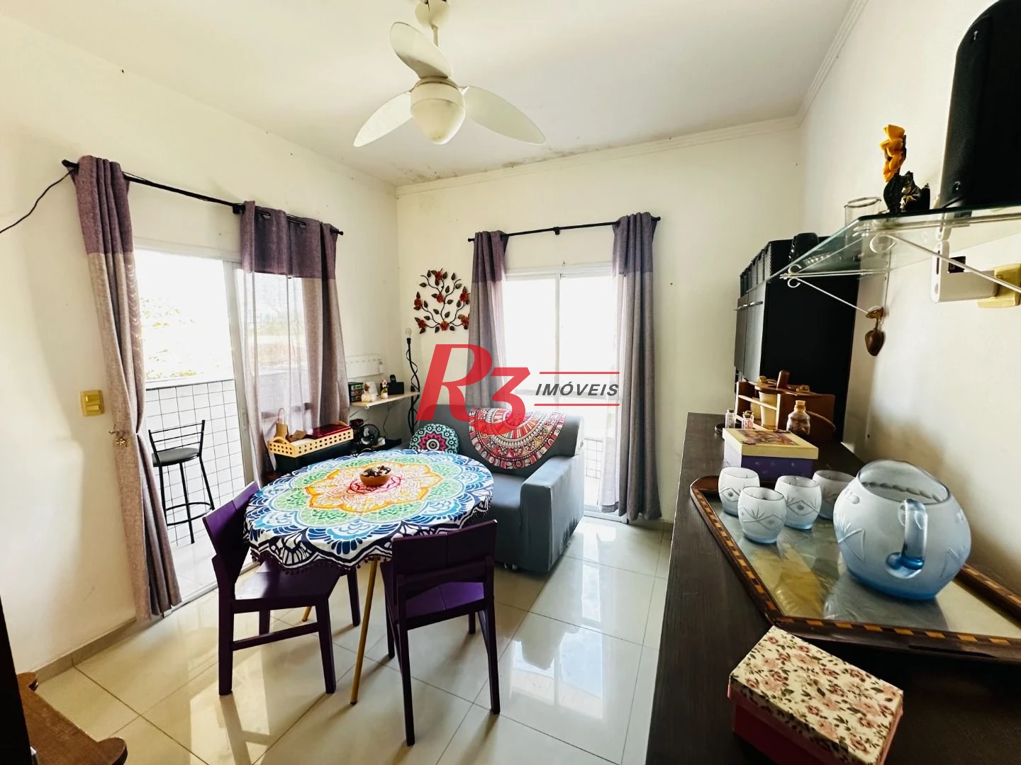 Casa com 3 dormitórios à venda, 210 m² por R$ 585.000,00 - Centro - São Vicente/SP