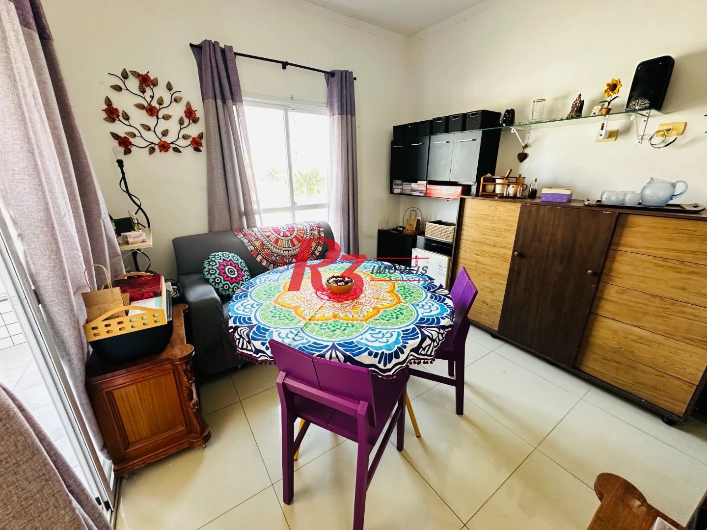 Casa com 3 dormitórios à venda, 210 m² por R$ 585.000,00 - Centro - São Vicente/SP