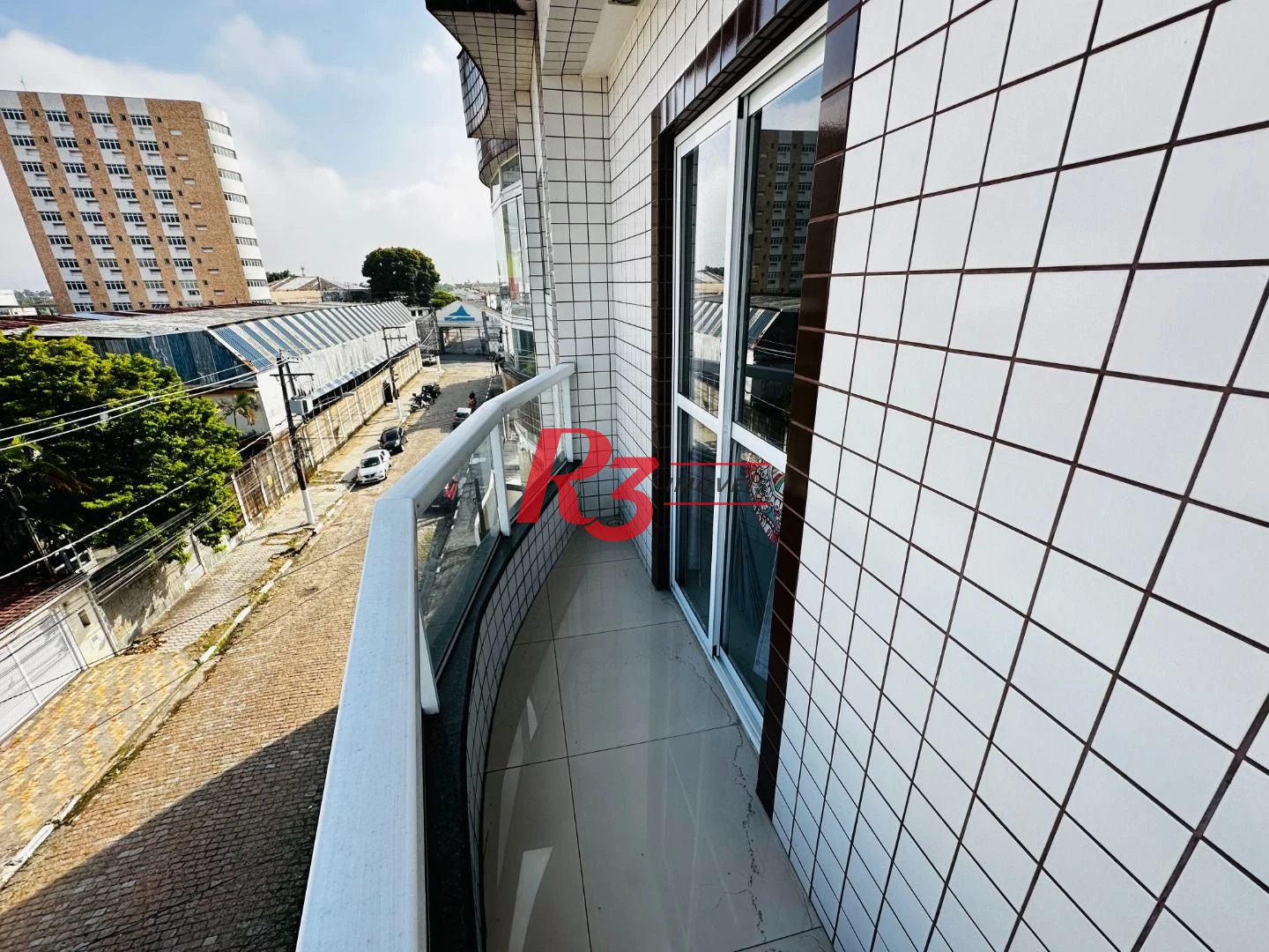 Casa com 3 dormitórios à venda, 210 m² por R$ 585.000,00 - Centro - São Vicente/SP