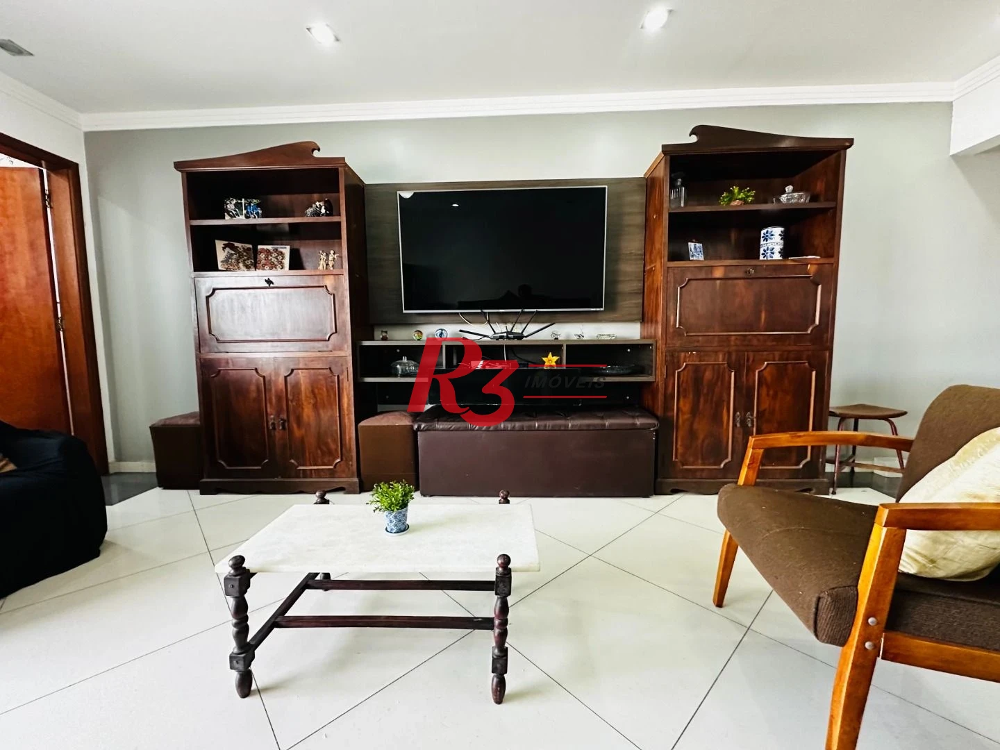 Casa com 3 dormitórios à venda, 210 m² por R$ 585.000,00 - Centro - São Vicente/SP