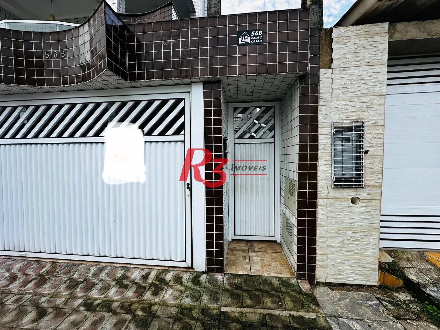Casa com 3 dormitórios à venda, 210 m² por R$ 585.000,00 - Centro - São Vicente/SP