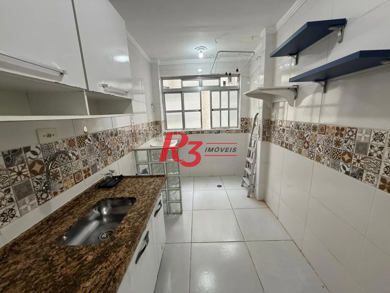 Apartamento com 1 dormitório à venda, 48 m² por R$ 375.000,00 - Gonzaga - Santos/SP
