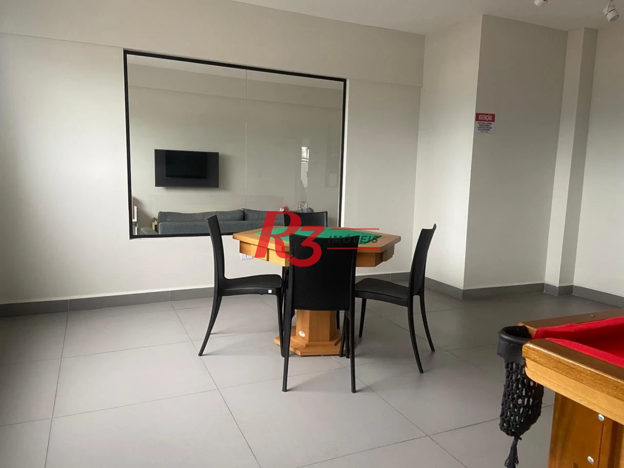 Apartamento com 2 dormitórios à venda, 72 m² por R$ 745.000,00 - Vila Guilhermina - Praia Grande/SP