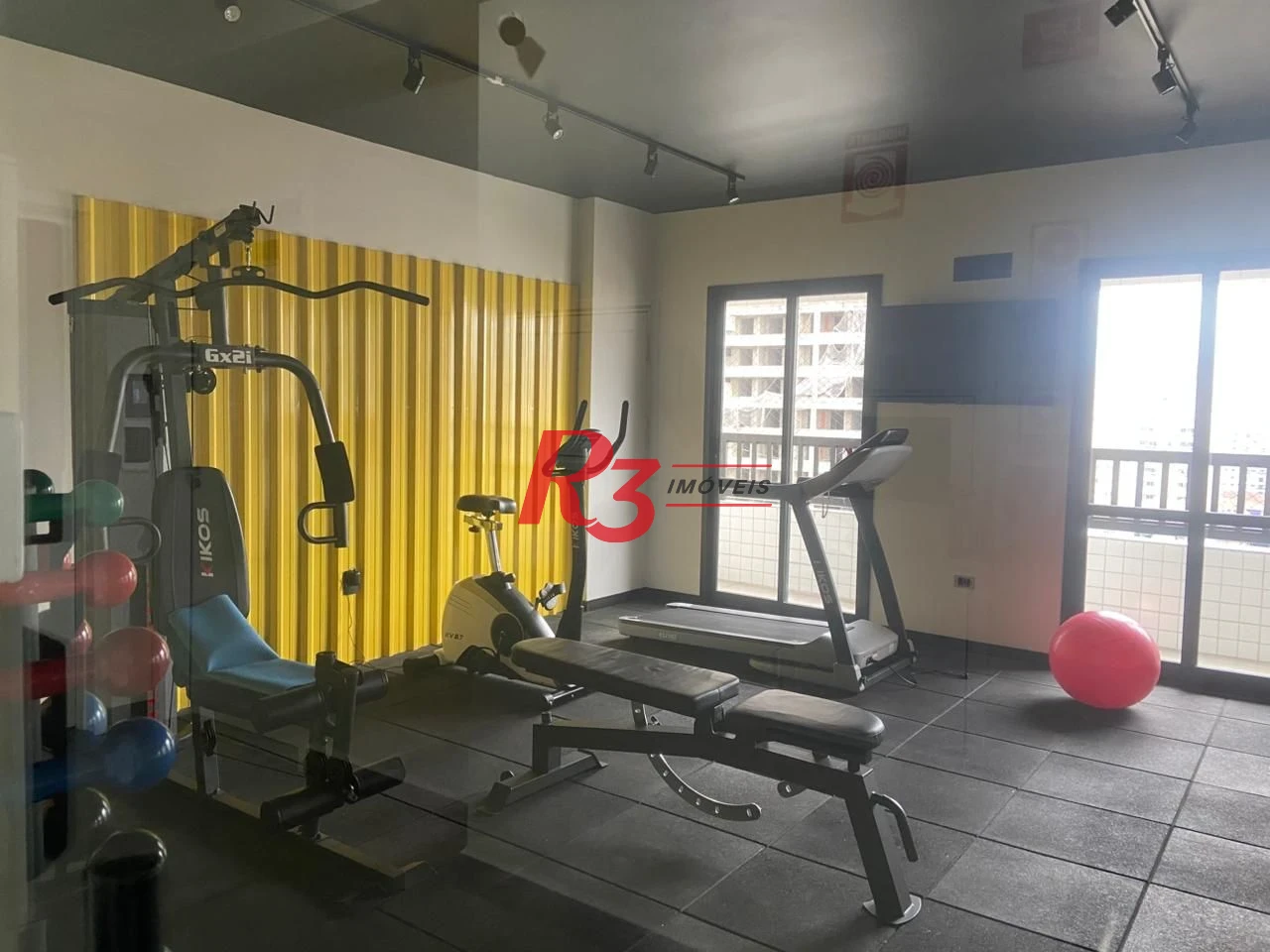 Apartamento com 2 dormitórios à venda, 72 m² por R$ 745.000,00 - Vila Guilhermina - Praia Grande/SP