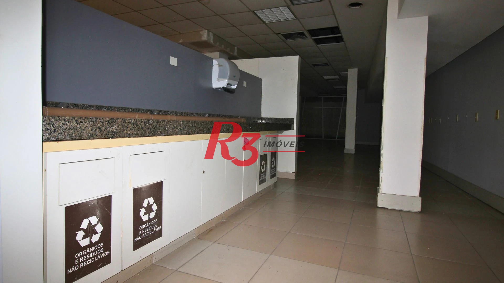 Galpão, 7911 m² - venda por R$ 29.000.000,00 ou aluguel por R$ 141.075,88/mês - Centro - Santos/SP