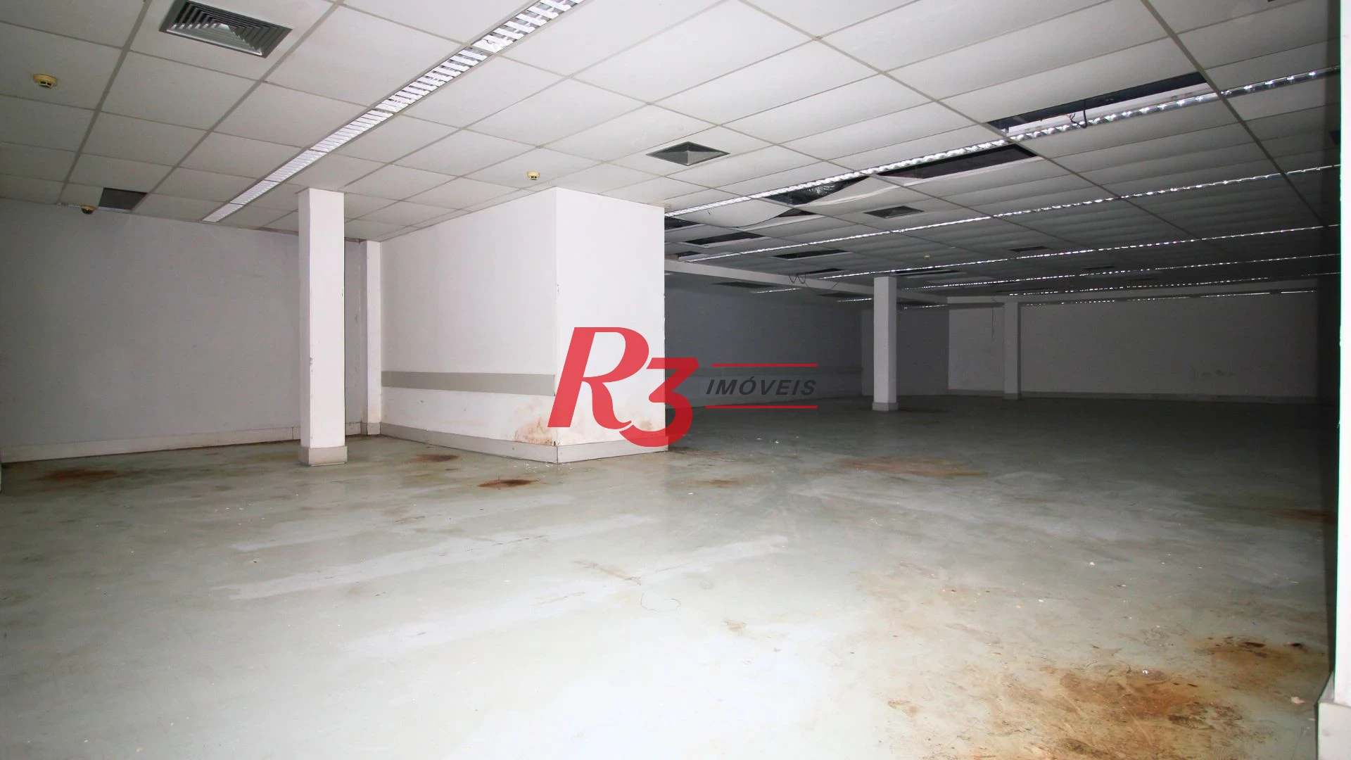 Galpão, 7911 m² - venda por R$ 29.000.000,00 ou aluguel por R$ 141.075,88/mês - Centro - Santos/SP